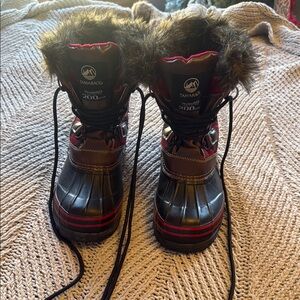 Tamarack Fur-Lined Winter Boots